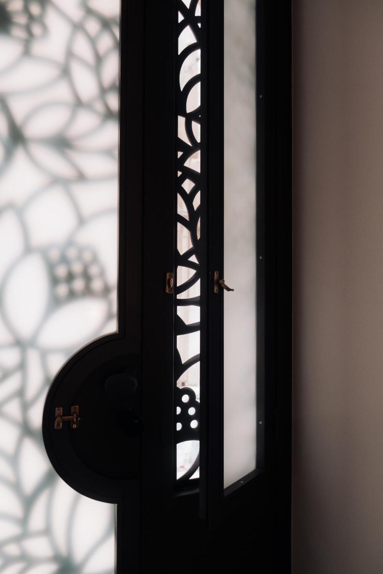 Timeless Apulian Luxury Suite Bari Bagian luar foto